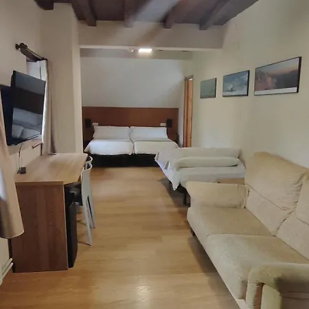 Hostal Mendilatz-2