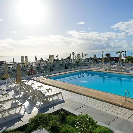Salt Apartments Green Ocean-3