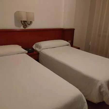 Hotel Maycar-2