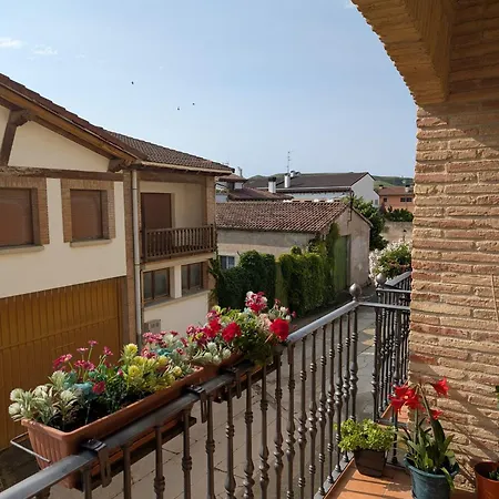 Casa Raichu - Pilgrim Guesthouse-2