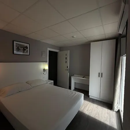 Hostal B&B Benidorm-2