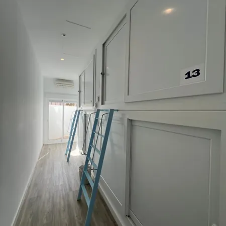 Hospederia Almundo By Alexandra Realty-3