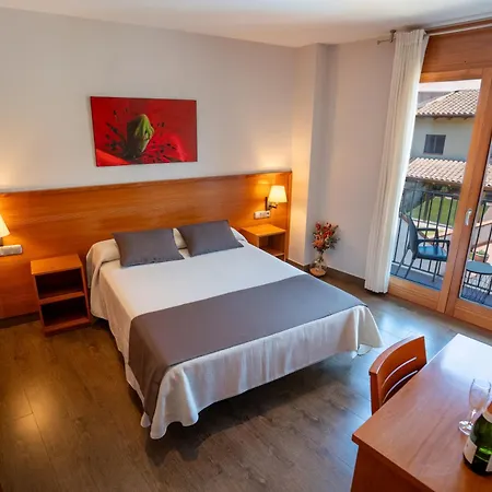 Aparthotel Cal Marcal-3