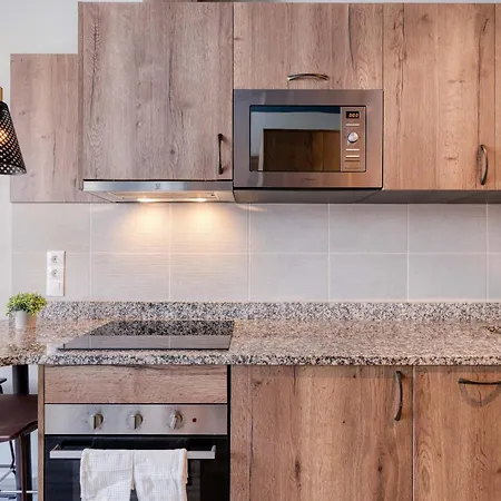 Livensa Living Studios Valencia Marina Real-2