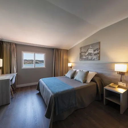 Hotel Combarro-2
