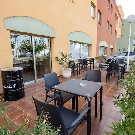 Travelodge Murcia-3