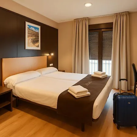 Hotel Plaza-2