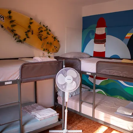 Hostel Banana Surf House-2