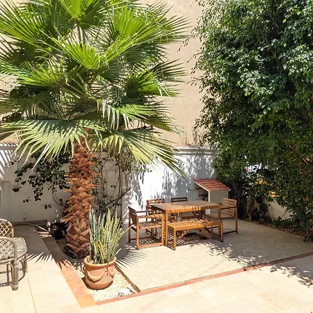 Portrait Boutique Guesthouse-2