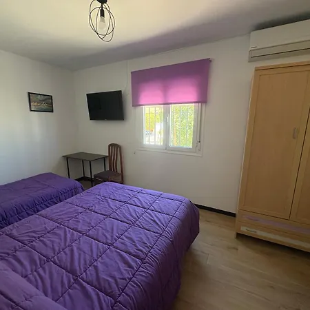 Hostal Las rejas-3