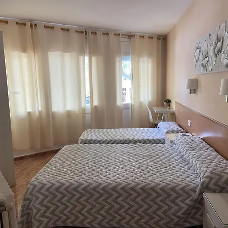 Hostal Rio De Castro-3