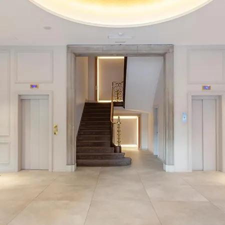 Lamaro Hotel-2