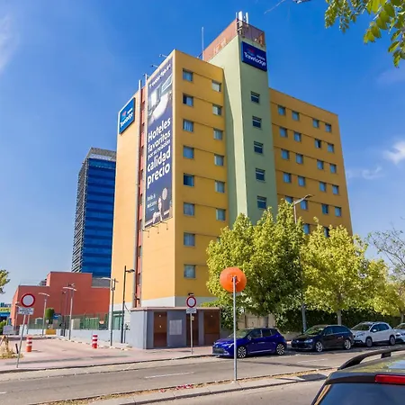 Travelodge Madrid Alcala De Henares-3