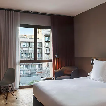Alexandra Barcelona Hotel, Curio Collection By Hilton-3