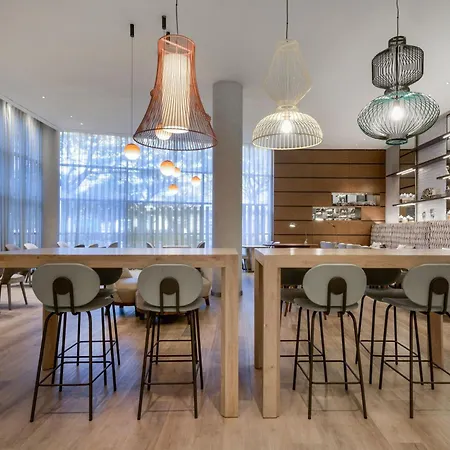 Ac Hotel Som By Marriott-3