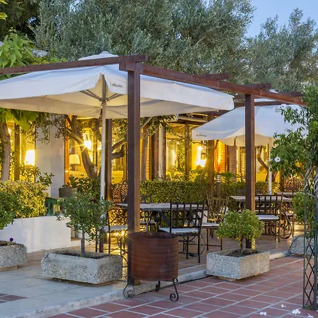 Hotel Alcadima-3