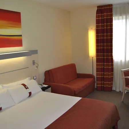 Holiday Inn Express Pamplona By Ihg-2