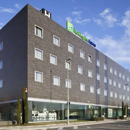 Holiday Inn Express Pamplona By Ihg-3
