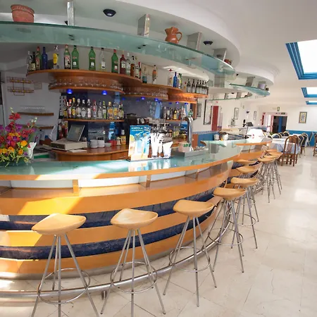 Apartamentos Pez Azul-3
