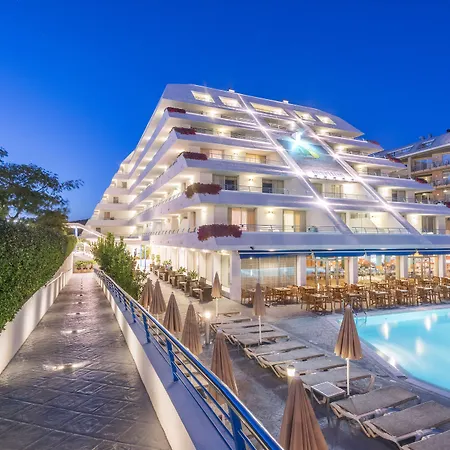 Hotel Montemar Maritim-3