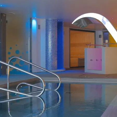 Hotel Negresco - Adults Only-3