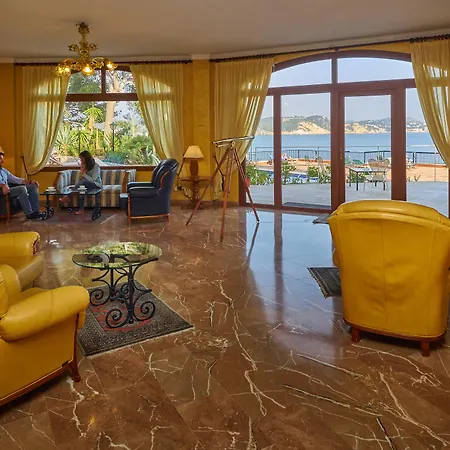 Hotel Petit Cala Fornells-2