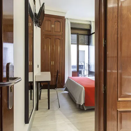 Hostal Castilla I Atocha-3