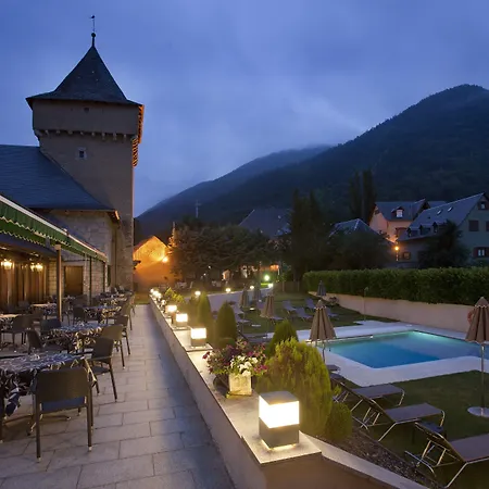 Parador de Artíes-2