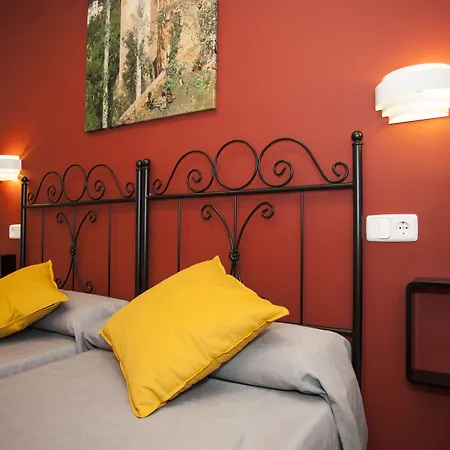 Hostal Aresol-3