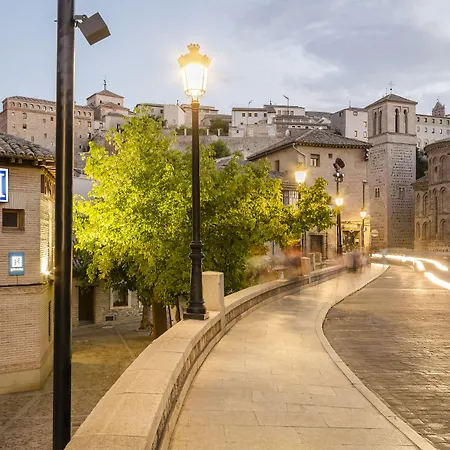 YIT Puerta Bisagra-3