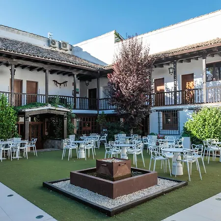 Hotel Resort Cueva del Fraile-3