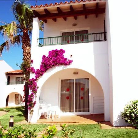 Apartamentos Vistapicas-2
