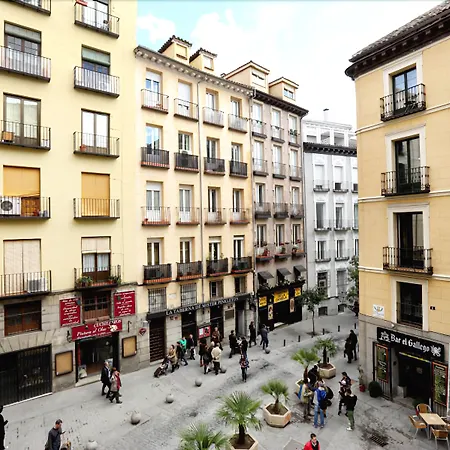 Hostal Macarena-3