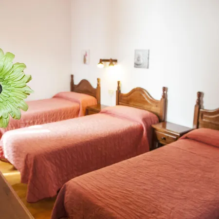 Hostal La Isla-2