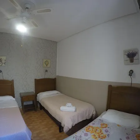 Hostal Los Perales-3