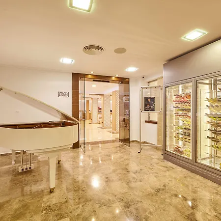 Mll Mediterranean Bay - Adults Only-3