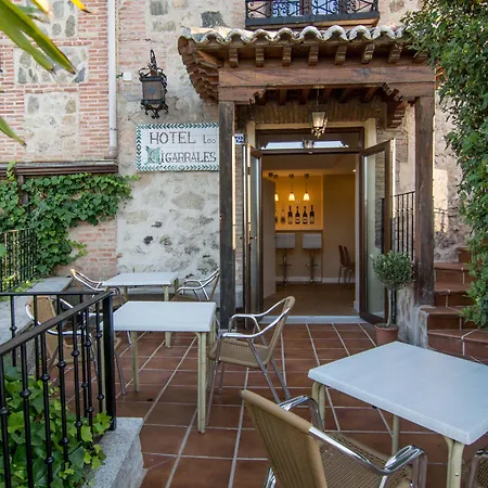 Hotel Los Cigarrales-3