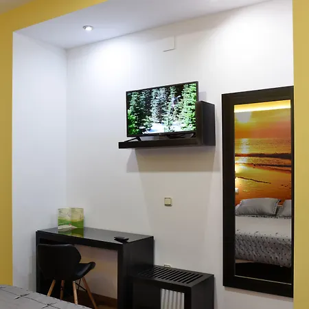 Hostal Boutique El Patio Lepe-2
