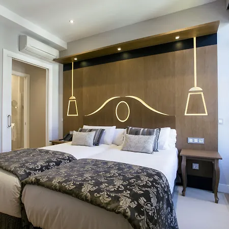 Legazpi Doce Rooms & Suites-2
