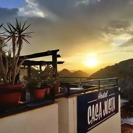 Boutique Hostal "Casa Justa"-3