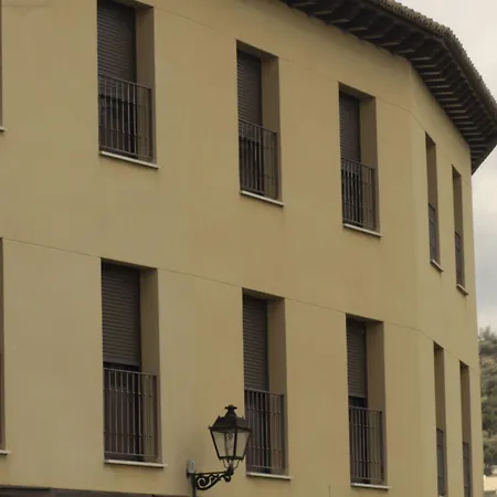 Hotel Mayno-3