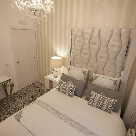 Hostal Casa Boutique (Adults Only)-3