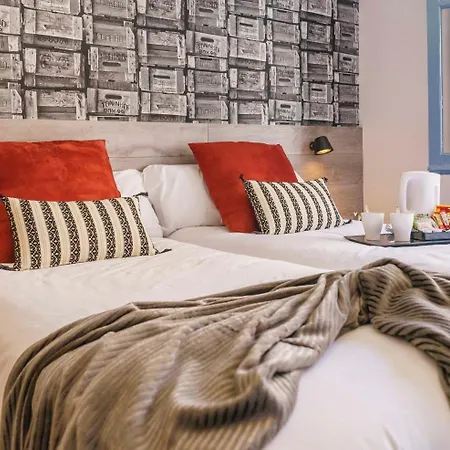 Bypillow Wander (Adults Only)-3