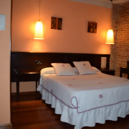 Hospedium Hotel La Fuente-2
