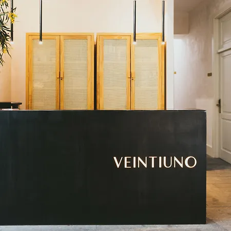 Veintiuno Emblematic Hotels By Airnest (Adults Only)-2