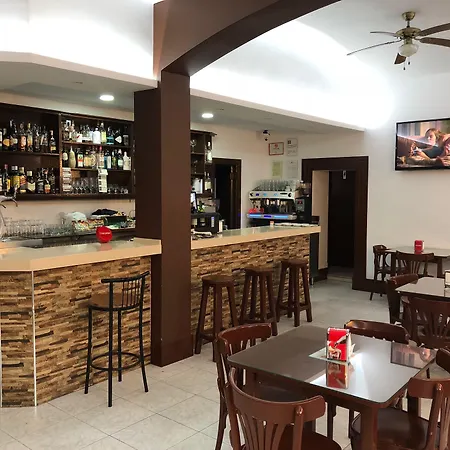 Hostal Barbate-2