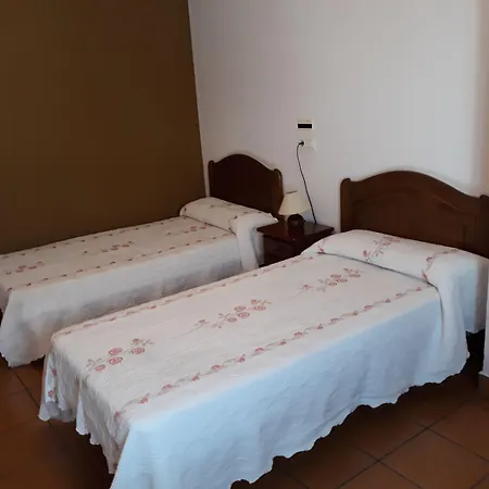 Hostal Ardoi-2