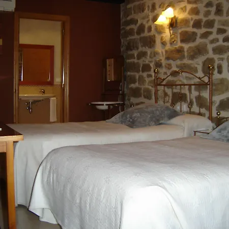 Hostal Casa Laure y Mª Jose-2