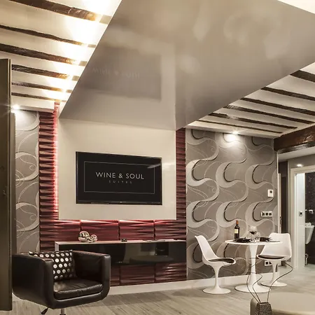 Wine & Soul Suites-2