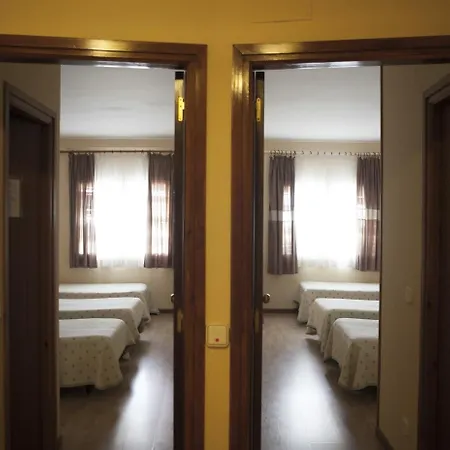 Hotel Silvia-3